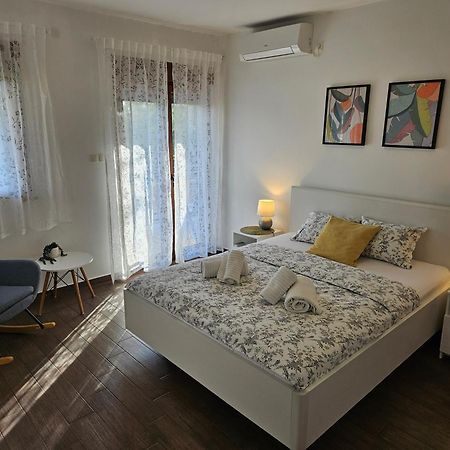 Kristy'S Place Криквеница Екстериор снимка