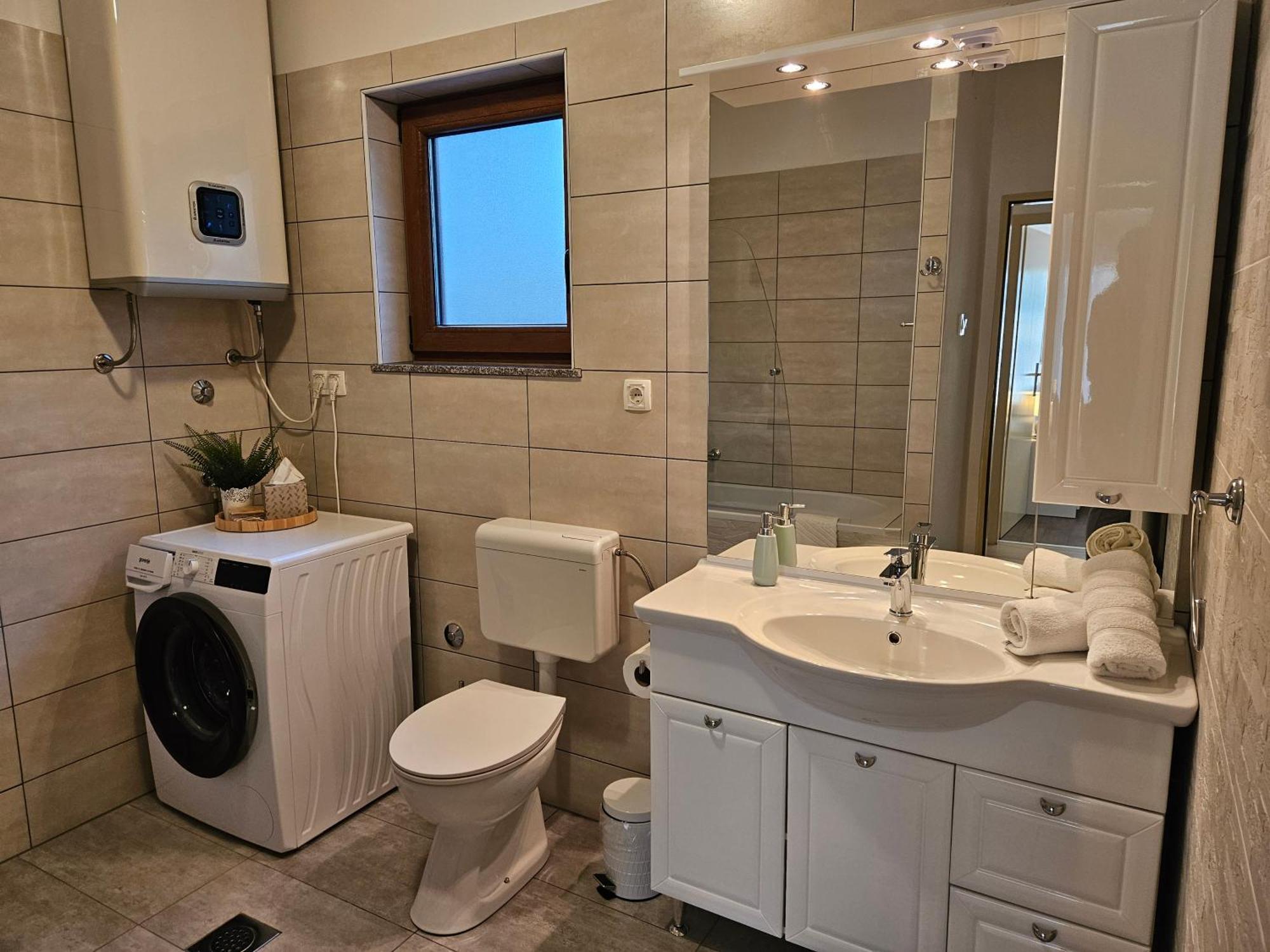 Kristy'S Place Криквеница Екстериор снимка